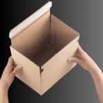 Картонна коробка 240х170х100 мм Smart Box самозбірна самоклеюча з відривною стрічкою
